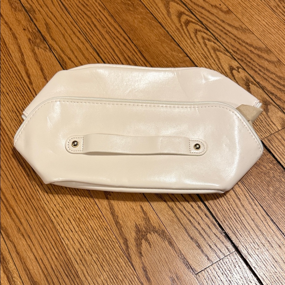 Amazon Cream Cosmetic Bag